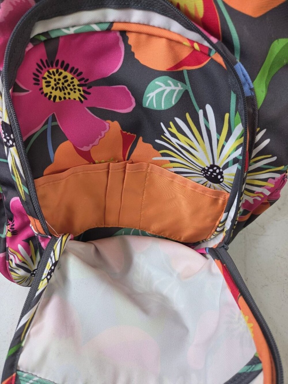 Vera Bradley Lighten up Campus Floral Backpack JAZZY BLOOMS water resistant - Picture 8 of 8